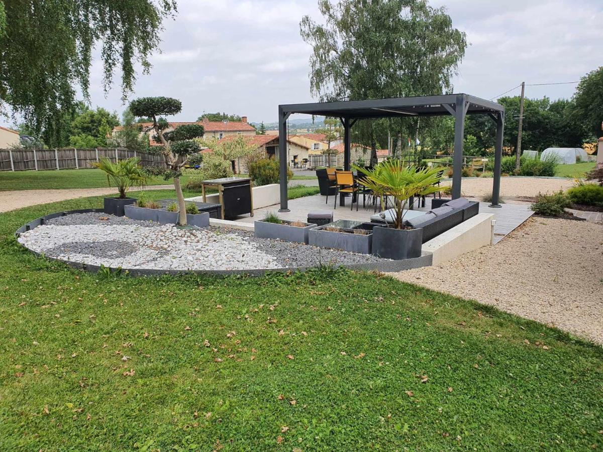 Gite Du Grand Parc 6 Personnes Le Boupère Extérieur photo